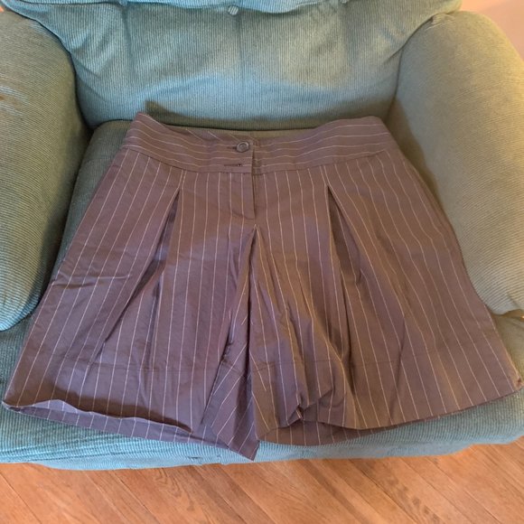 CAbi Trolly pinstriped dress pants - Picture 2 of 2